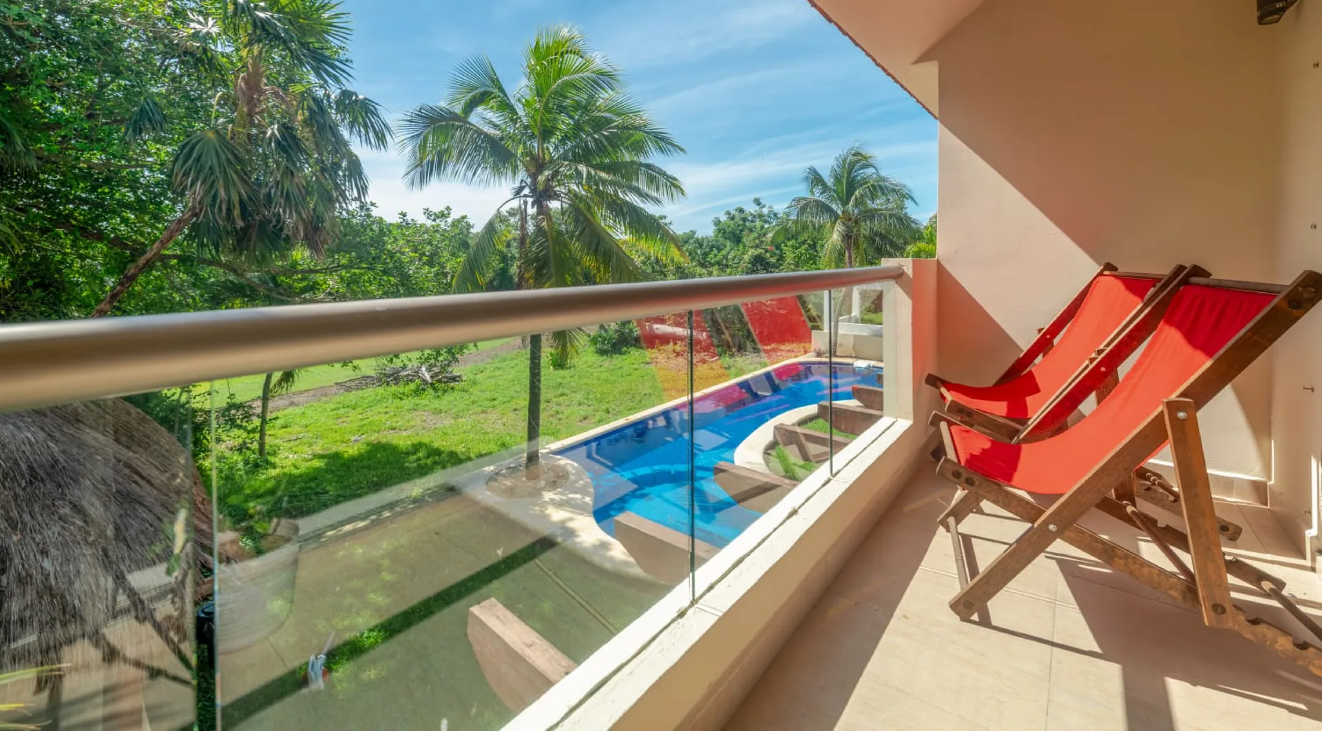 Golf Course Condo with Terrace in Puerto Aventuras photo 4