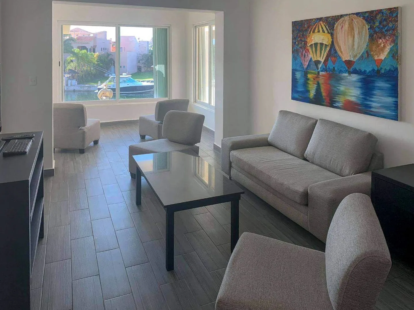 Nautica 8 Unit Marina Front Building photo 4