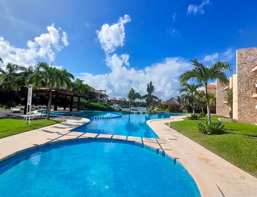 Lagoon-View Condo - VG photo 1