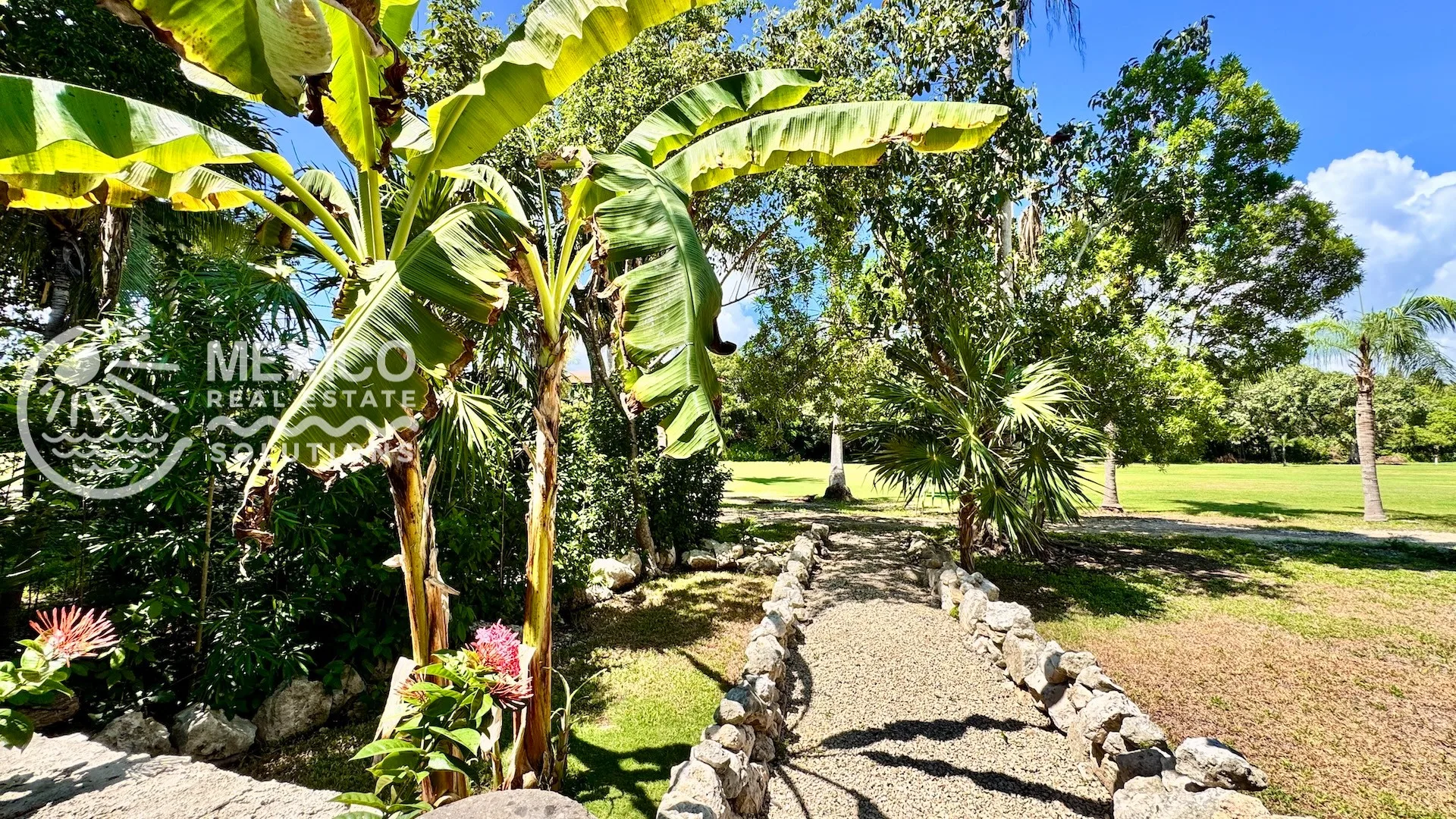 3 Rental Units in 1 Golf Course Home in Puerto Aventuras photo 4