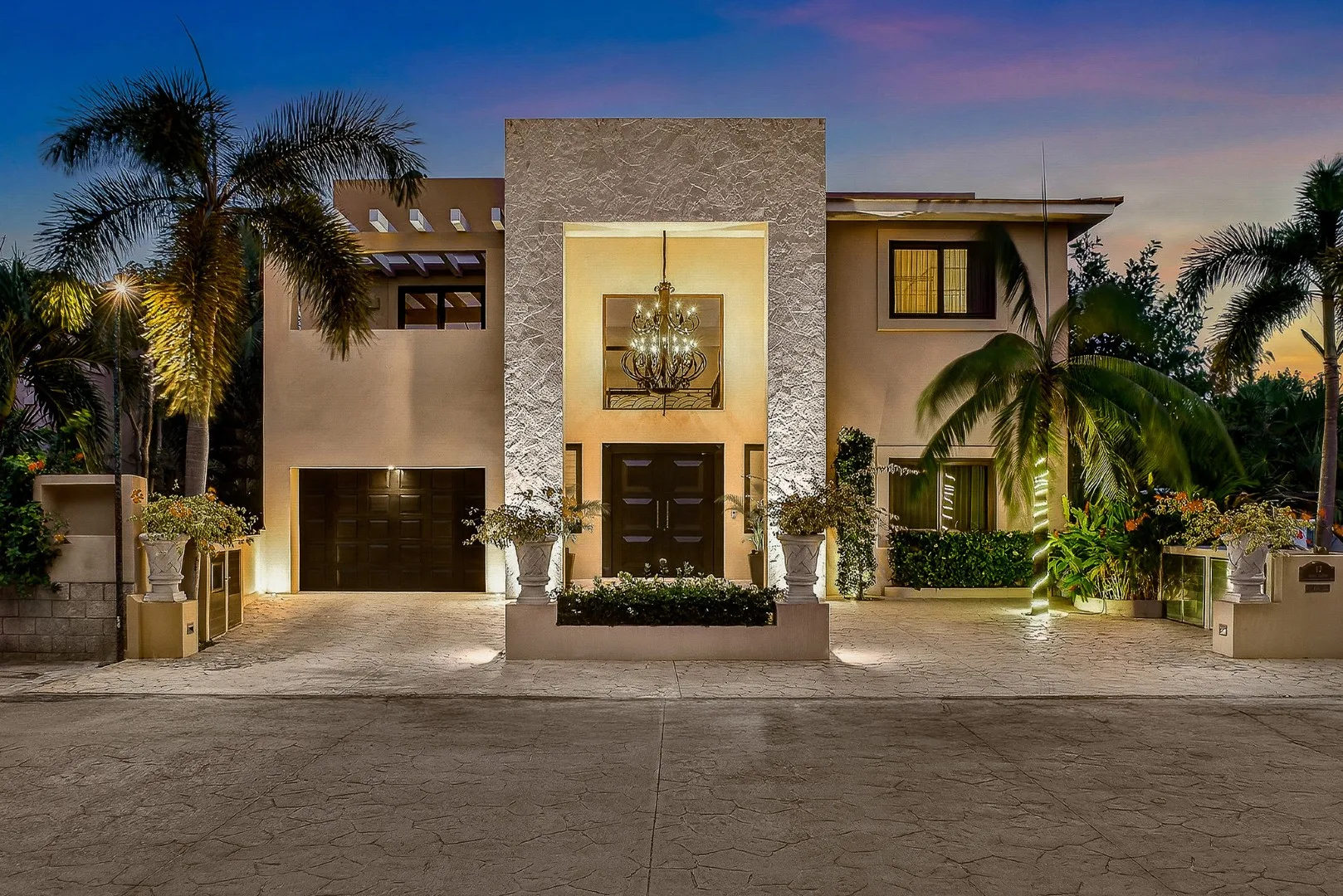 Marina Palms 5 Bedroom Waterfront Villa photo 2