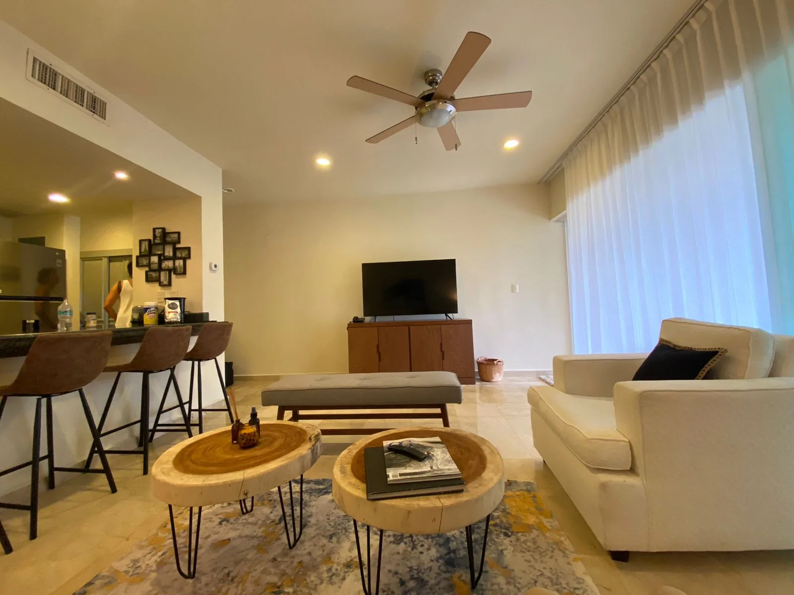 Portobello Grand Marina: Poolside Living - 1 Bed / 1 Bath in photo 3