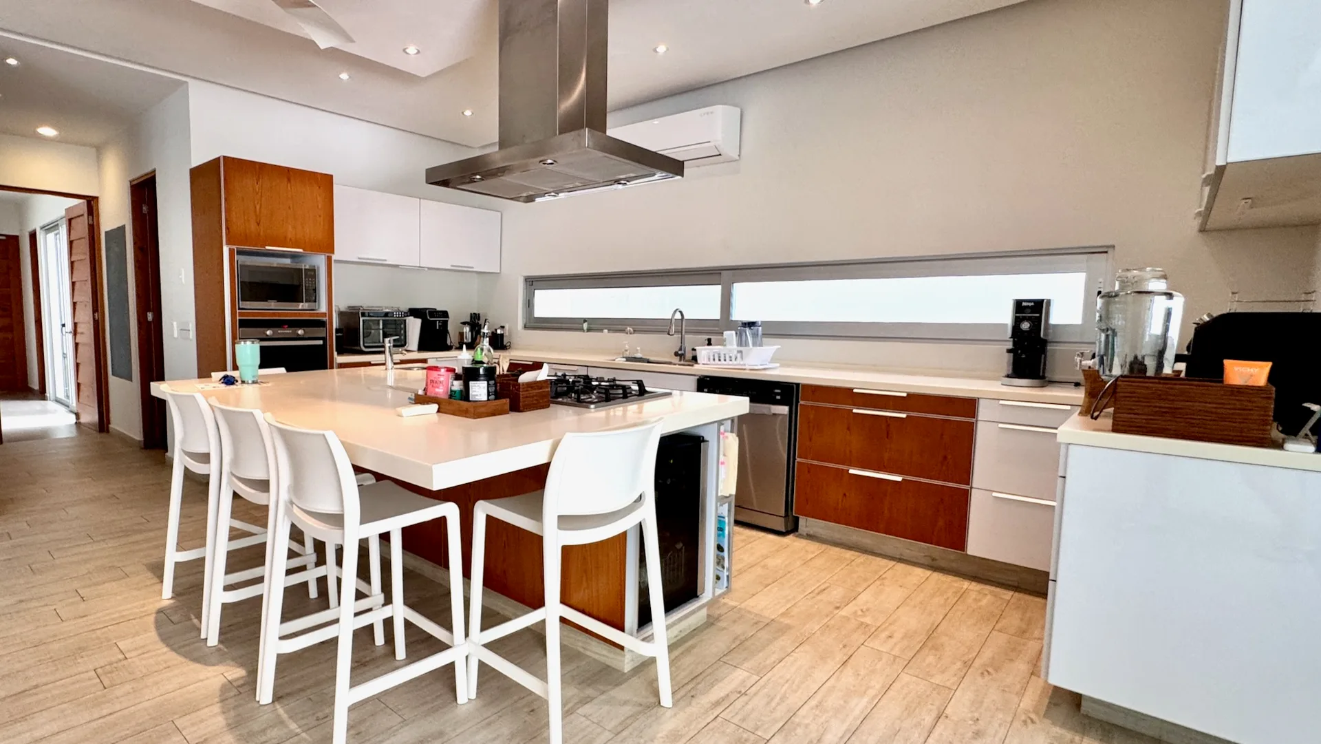 3-Bedroom Marina-Front Home with Private Dock and Guest Studio photo 4