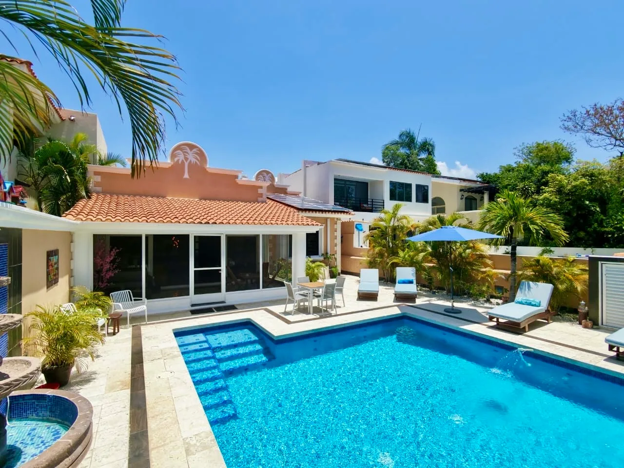 Spacious 3 Bedroom House on Golf Course for Vacation Rentals (Sandy. HEIC photos) photo 1
