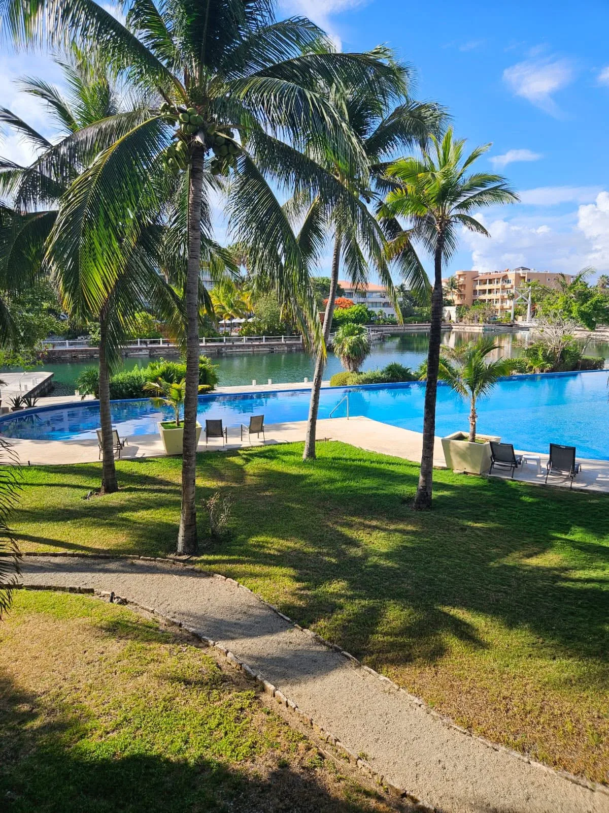 Secret Waters - 2 Bedroom, 2 Bath with Water View photo 2