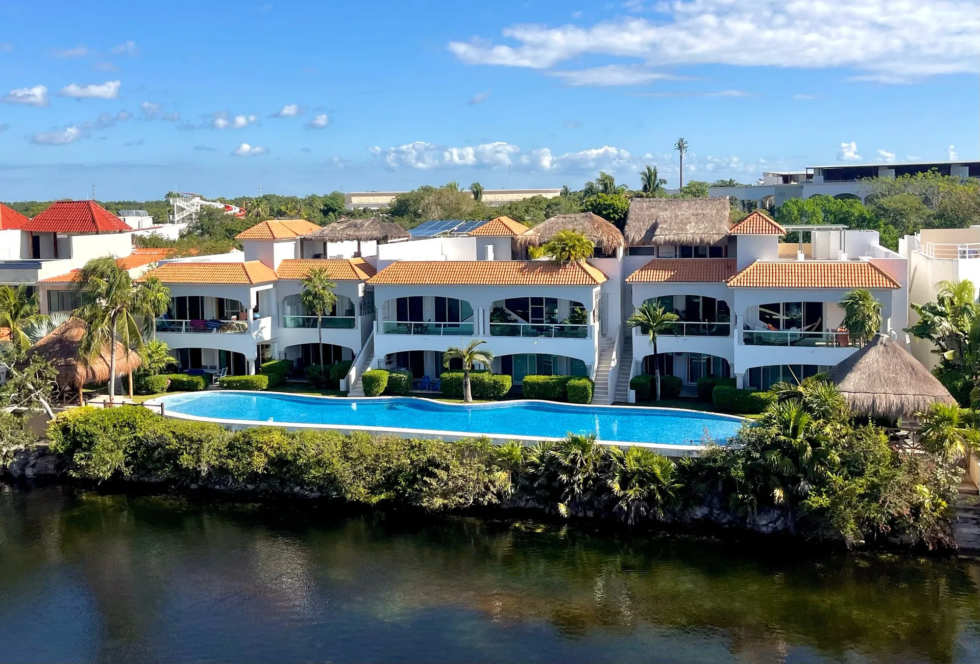 Bay Blue Complex - 2 Bedrooms Waterfront Lagoon photo 1