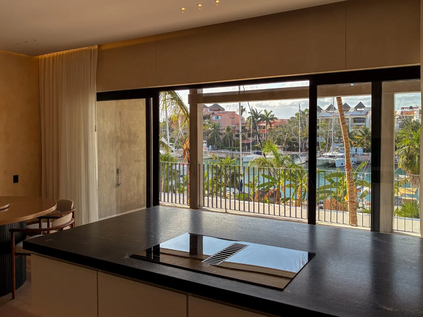 Artesan 3 Bedroom Penthouse photo 4