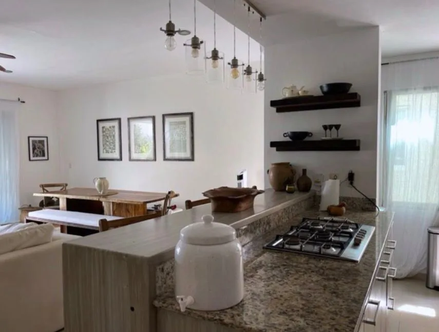 Aqua Long-Term 2 Bed / 2 Bath photo 4