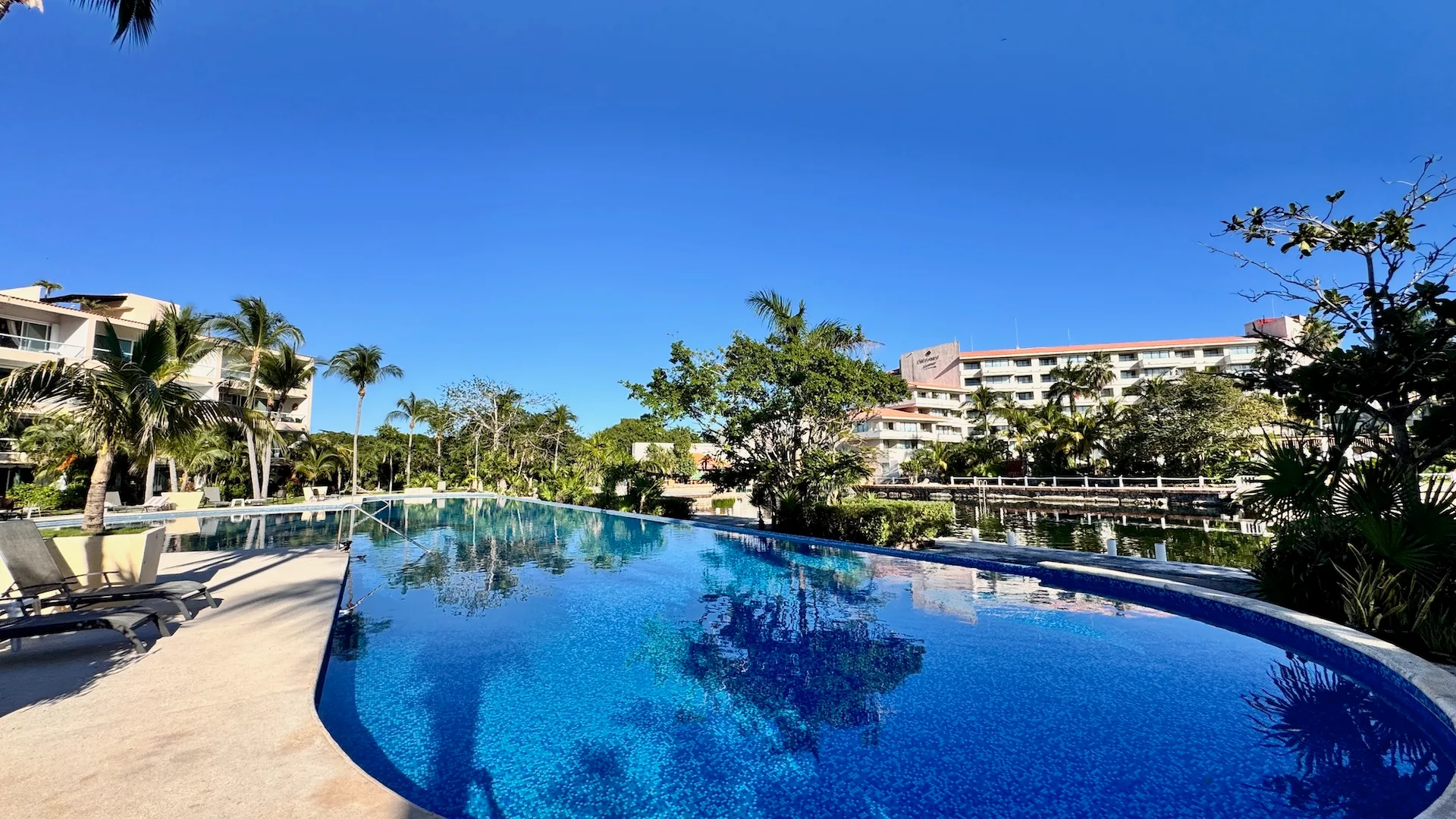 Secret Waters: HUGE 2-Bedroom Canal-View Condo in Puerto Aventuras photo 2