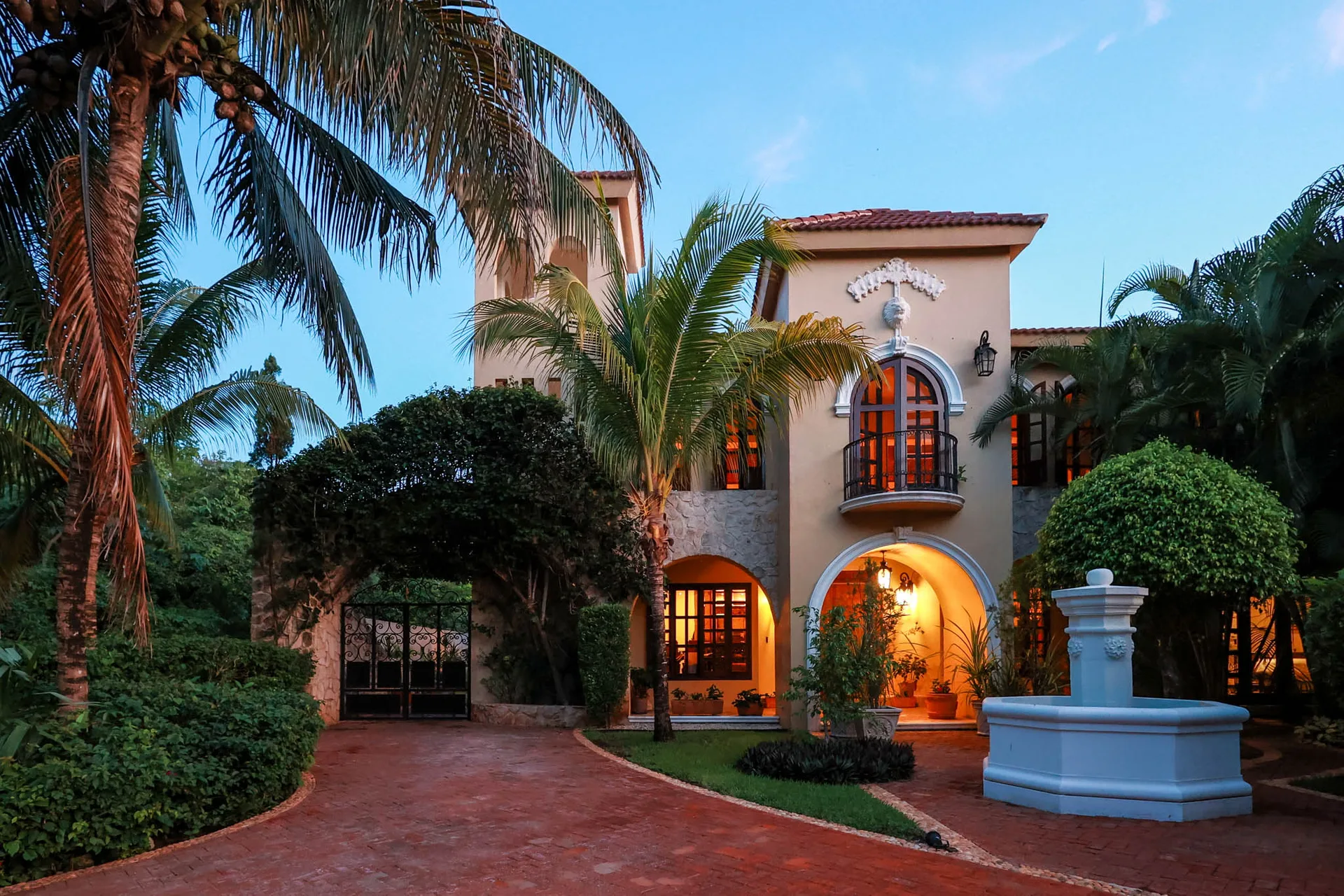 Casa Leona 4 Bedroom House photo 1