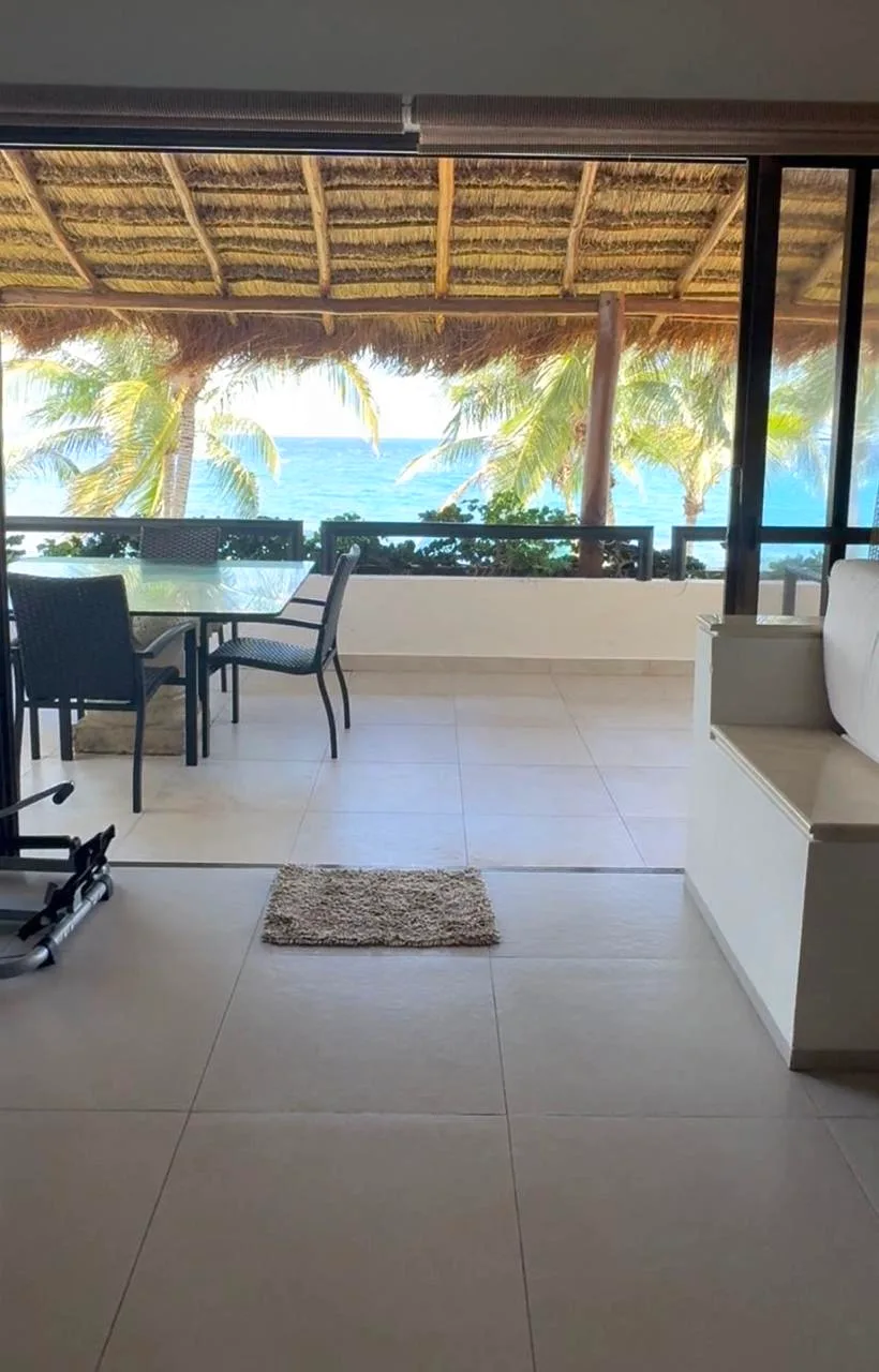 Ocean front apartment in front of Puerto's "secret beach" photo 1