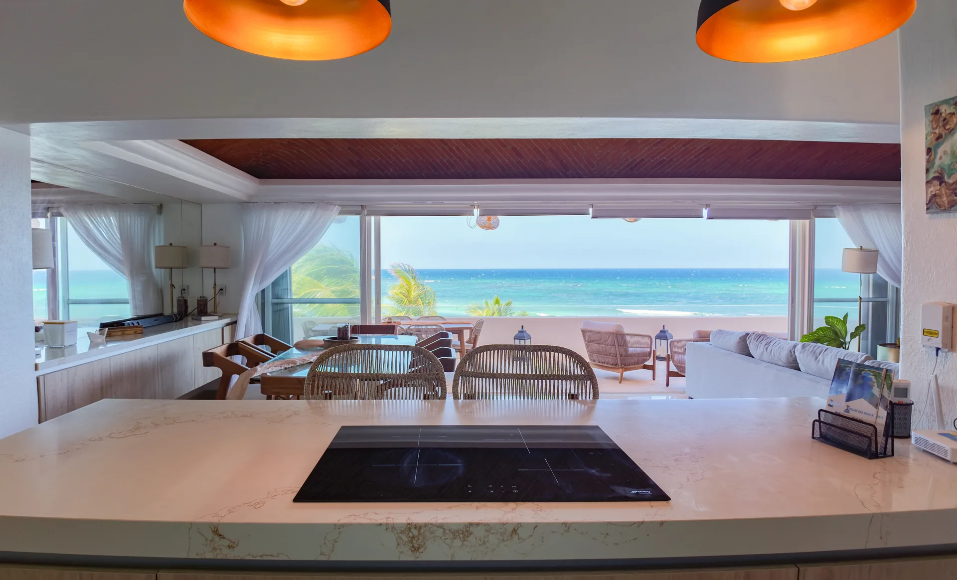 BEACH FRONT PH 3 BED Breathtaking views photo 4