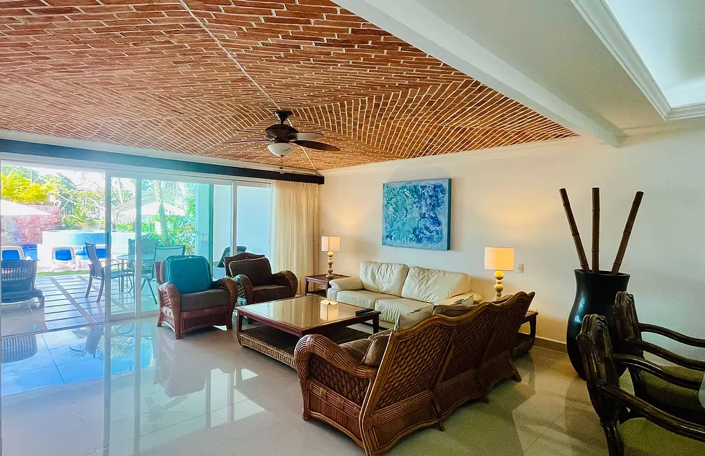 Marina View 2 Bed / 2 Bath in Aventuras Club complex photo 1