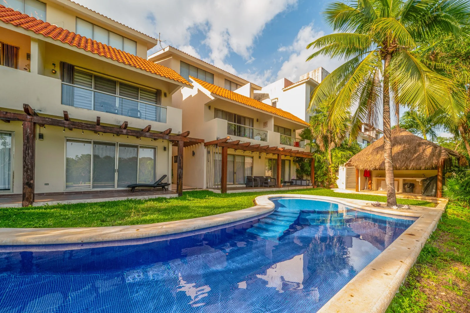 La Cima 2 Bedroom Apartment for Sale photo 1