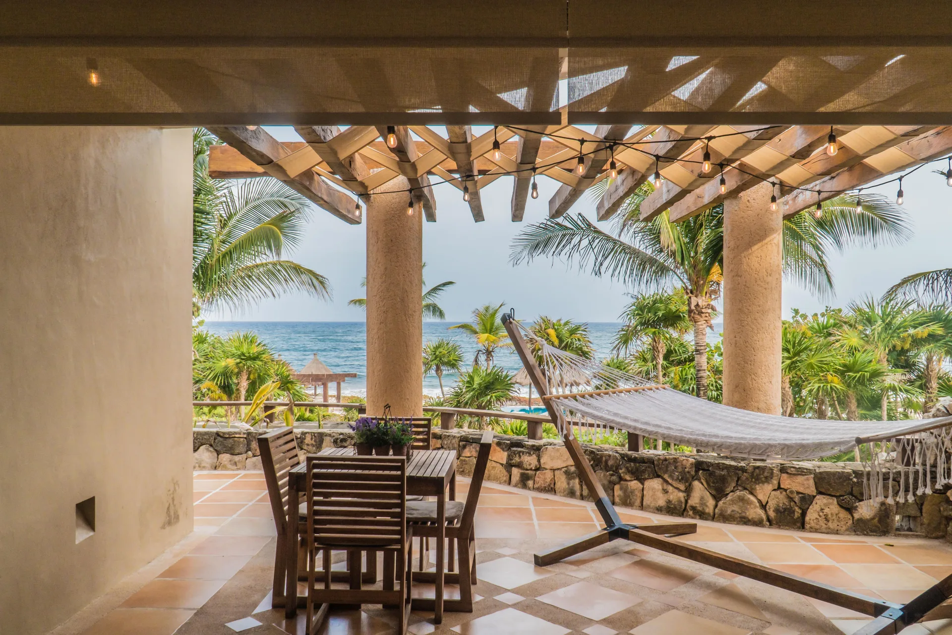 Spacious Oceanview Condo Pueblo Escondido – 3 BR, Jacuzzi, Terrace photo 1