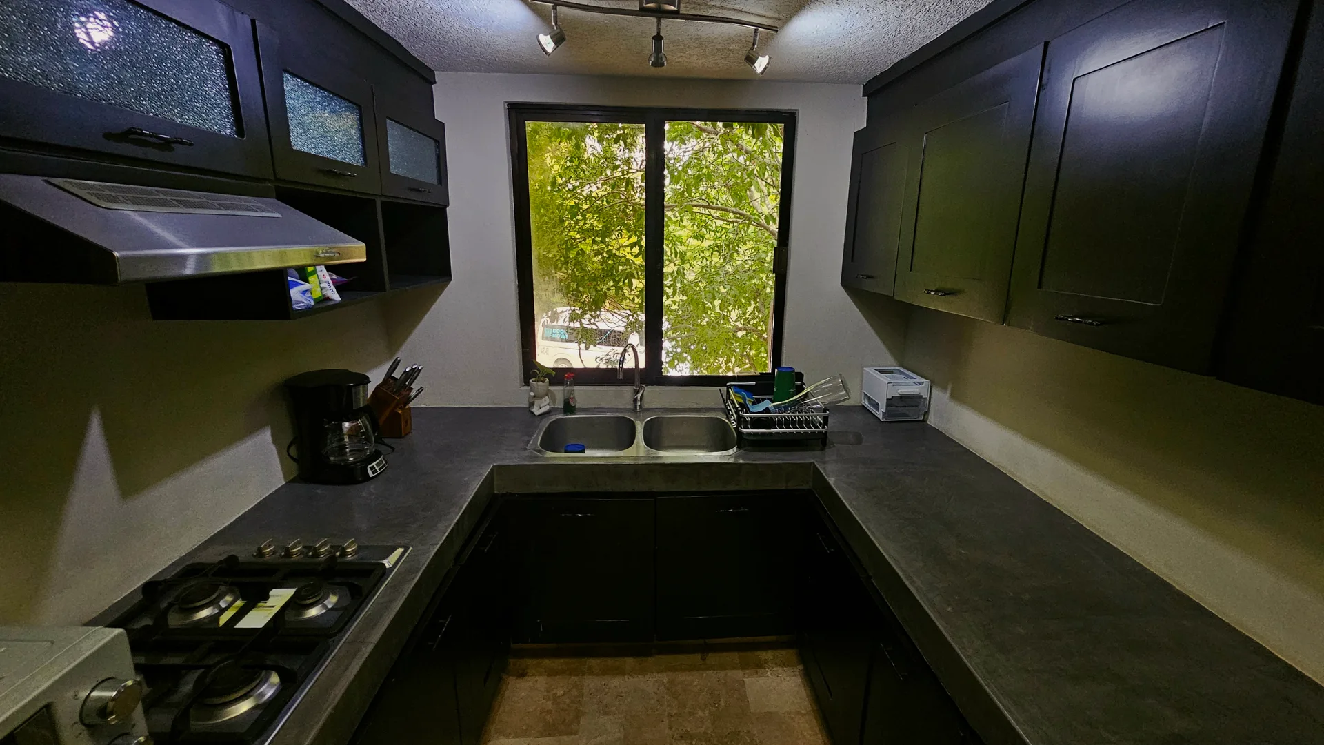 3 Bedroom with Direct Access to the Canal photo 5