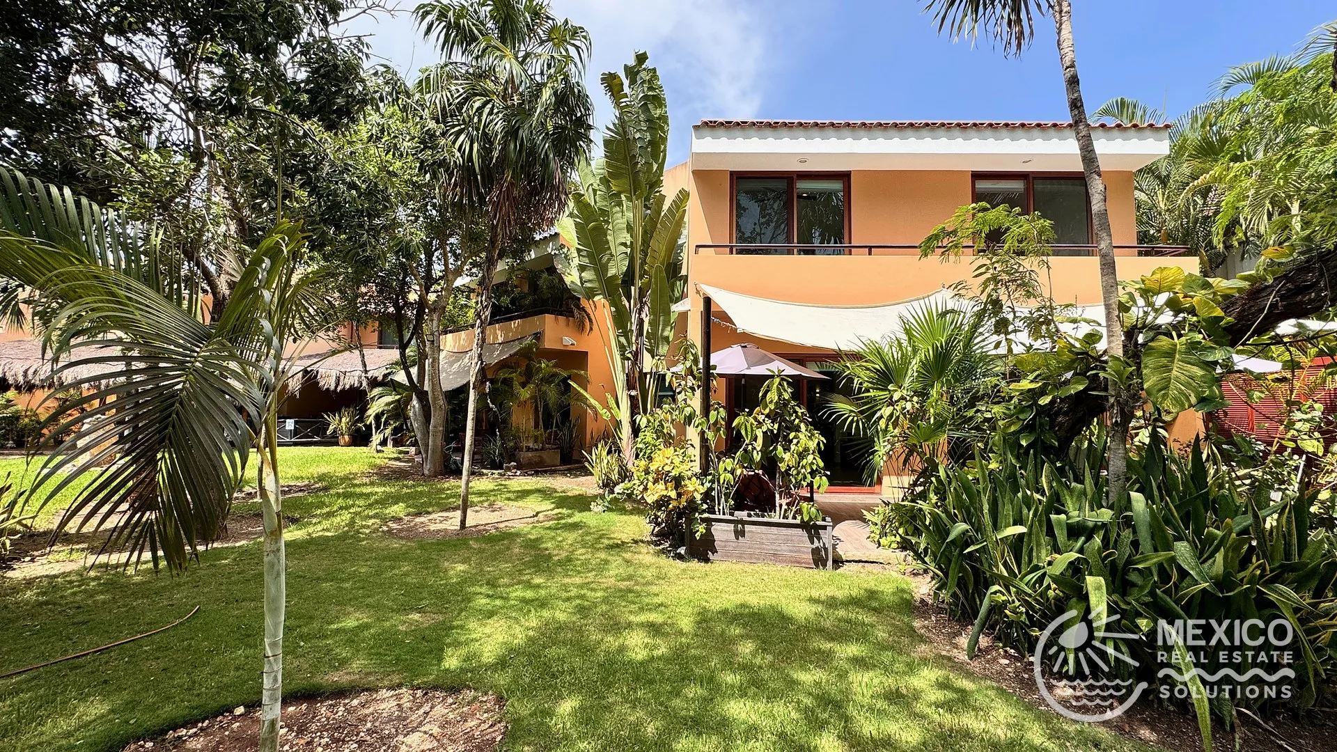 Villa Pelicanos - 3 Bed/3 Bath with Solar Panels photo 1