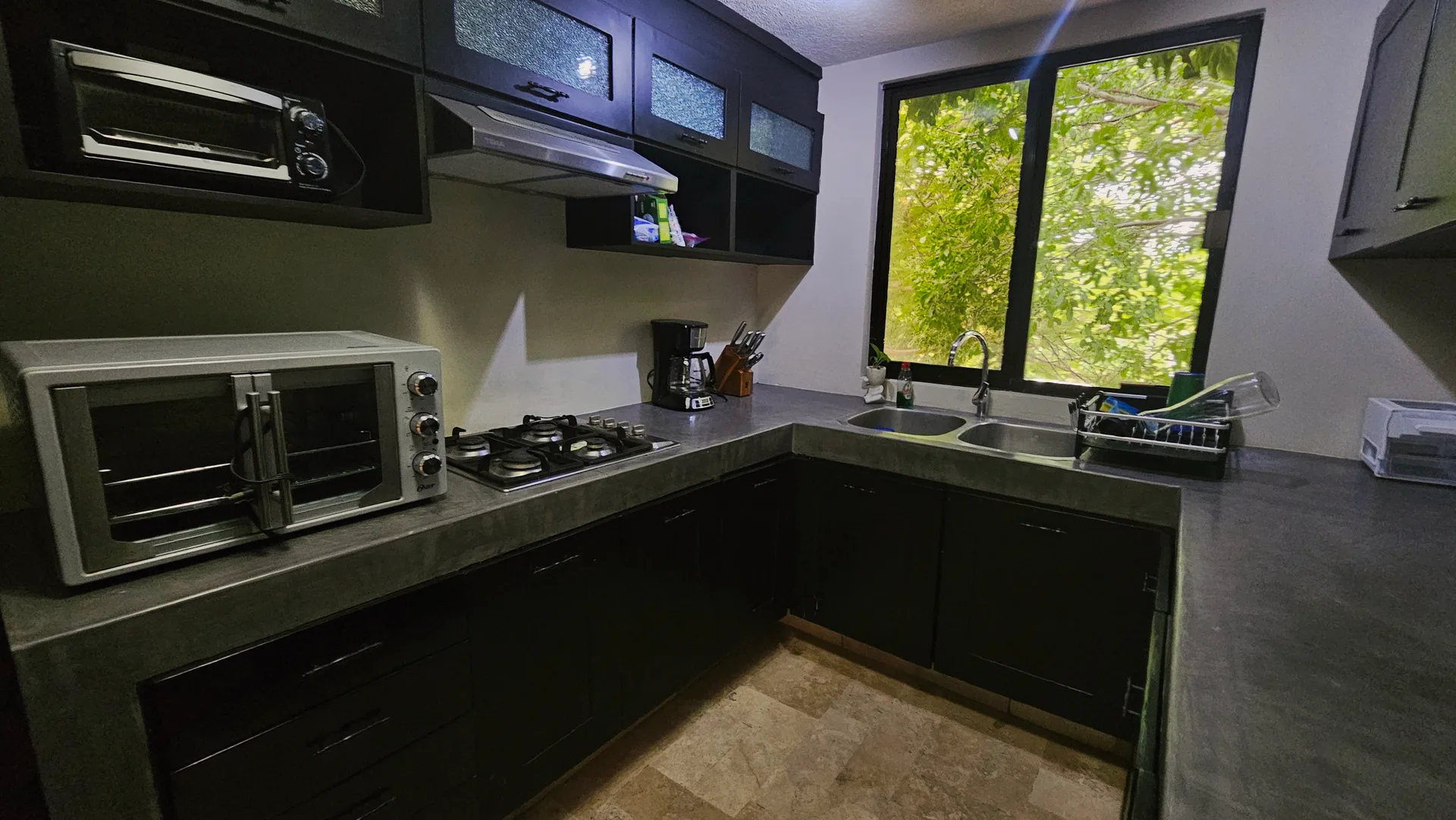 3 Bedroom with Direct Access to the Canal photo 4