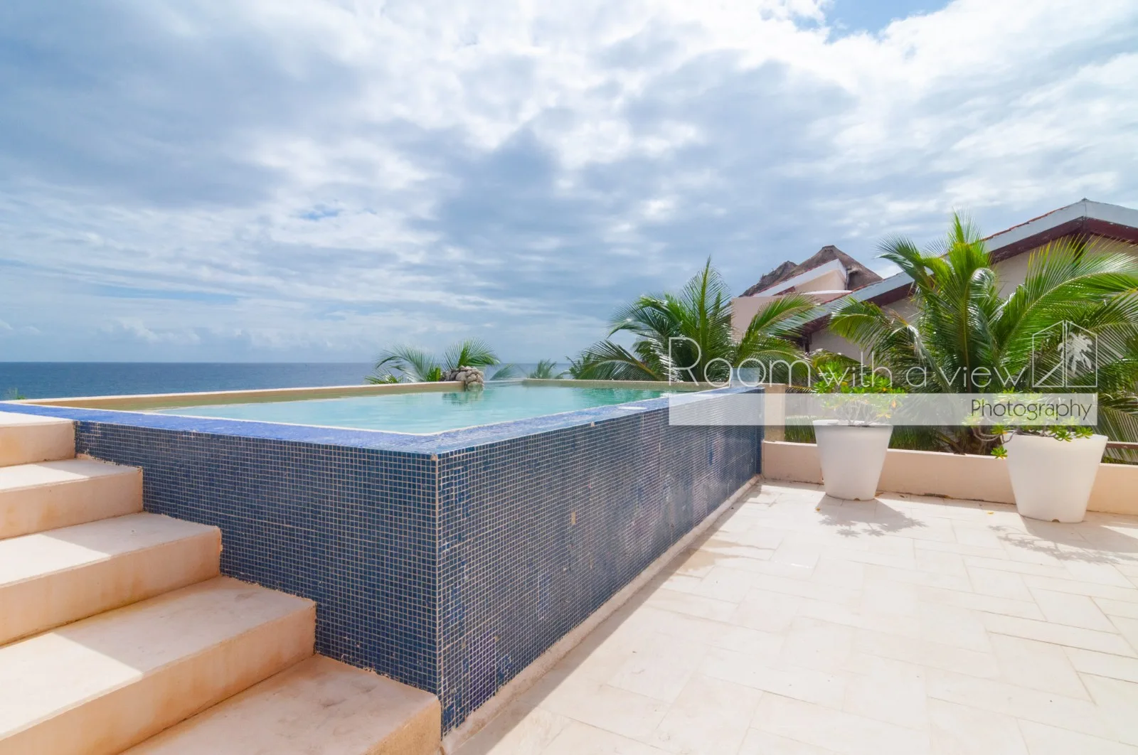 Pueblo Escondido Garden Level -3 Bedroom Oceanfront Garden Condo photo 3